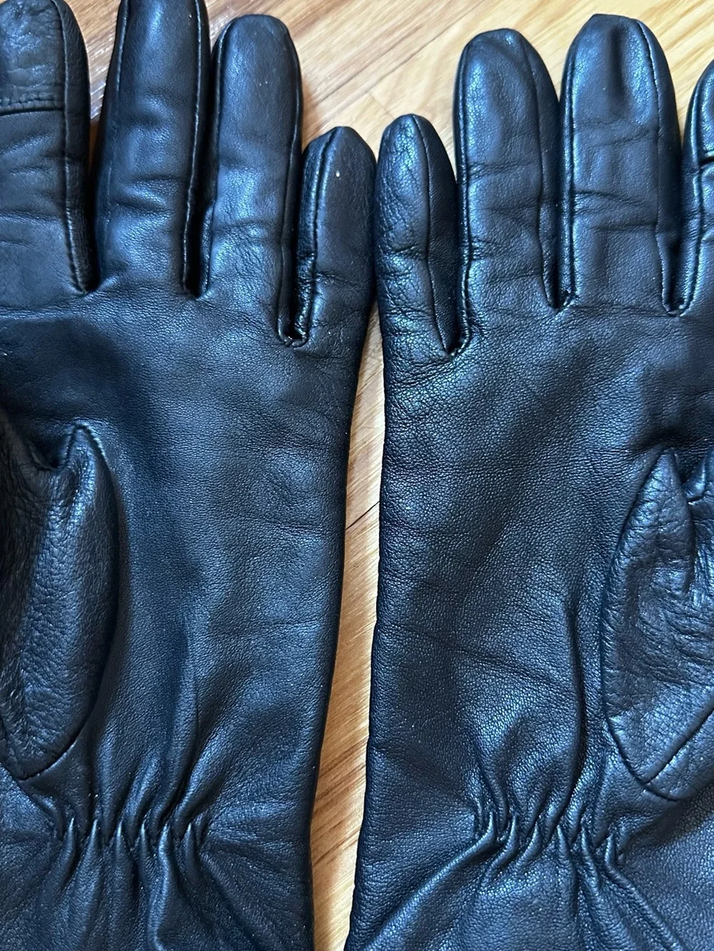 Michael Kors Black Leather Gloves with Gold MK Emblem